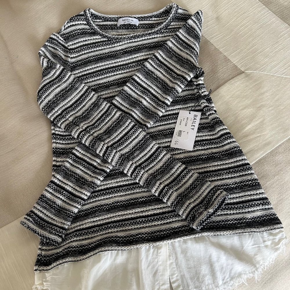 Bailey 44, Size L, Black and White Top